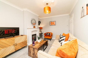 Modern 3-bed, Garden, Fast WiFi, Family, Contractors